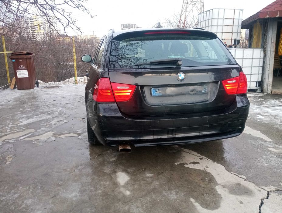 BMW 318d 143 cp an Fabr 2011