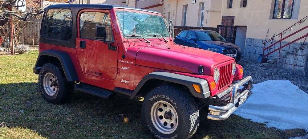 Vând jeep wrangler