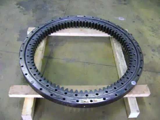 Coroana de rotire excavator Hitachi EX165 - Piese de schimb Hitachi