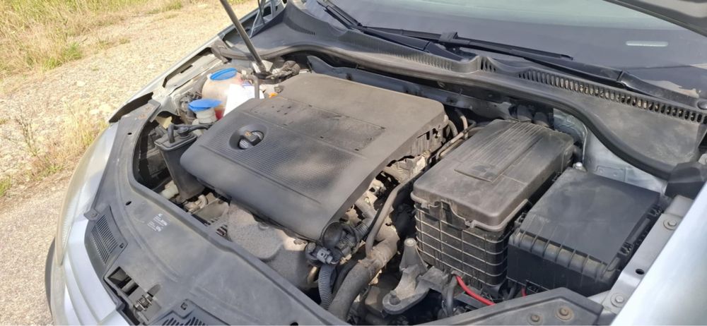 Golf 5 2004 1.4 159.000km