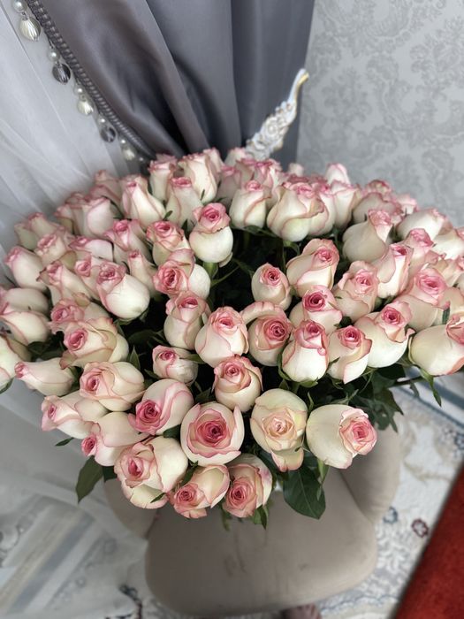 101 Роза, новый, час назад доставляли