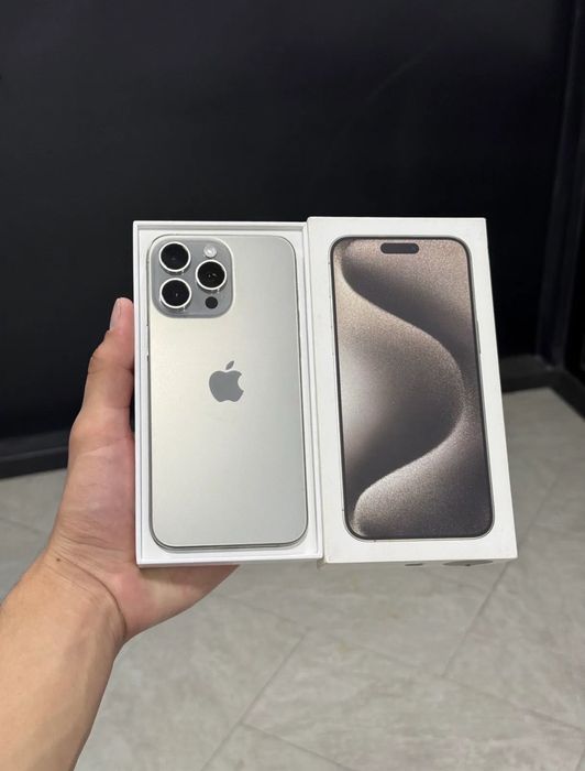 Apple 15 pro max 256 gb