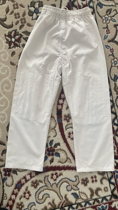 Дзюдоға арналған кимоносы