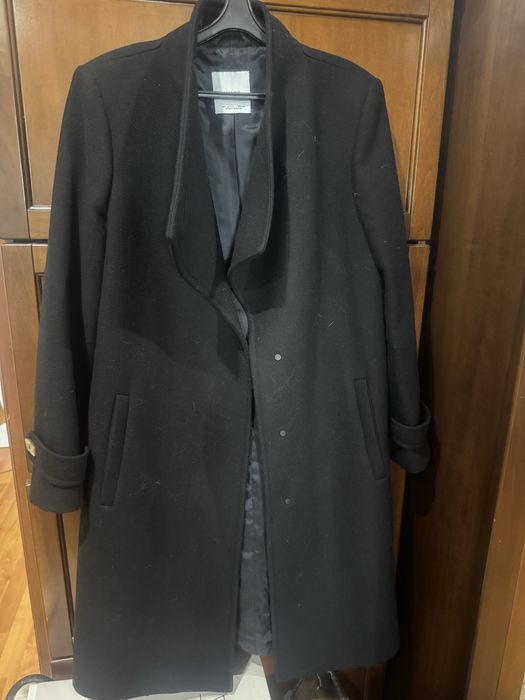 Пальто женское черное  Mango