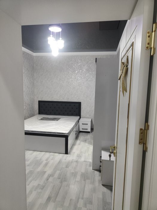 Qarshi Shahar Umida oldidan uy bor 28-dom 87-kvart