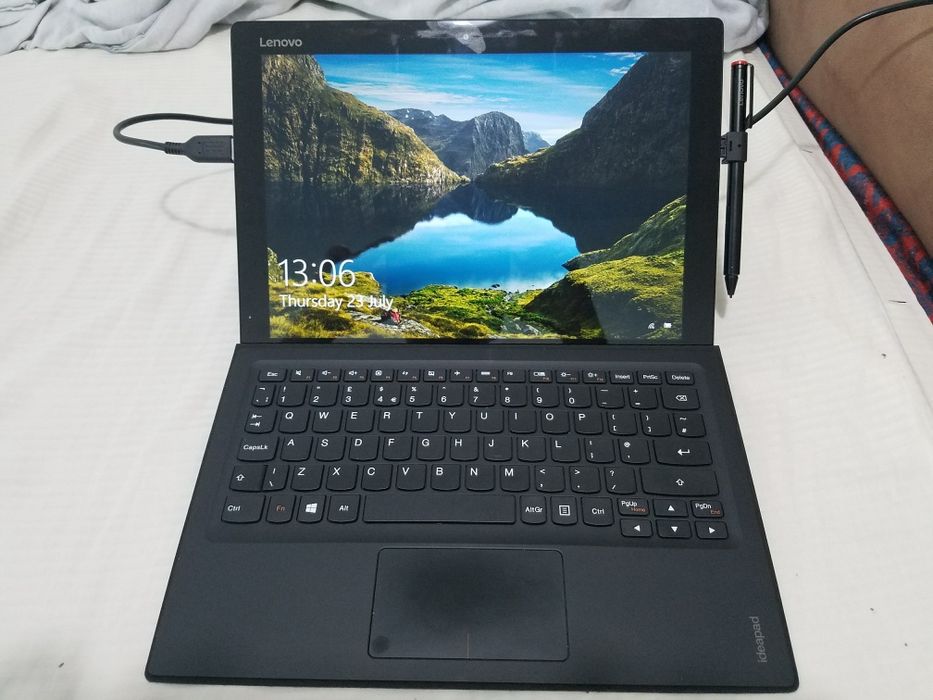 Lenovo 700 Laptop 2 in 1 Intel m5