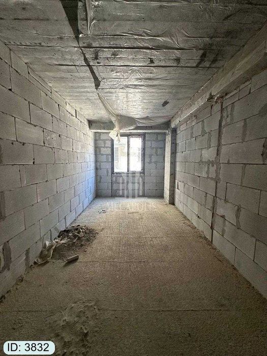 Buxoro shahri 7-chi  mikrda 1xona karobka sotiladi №3832