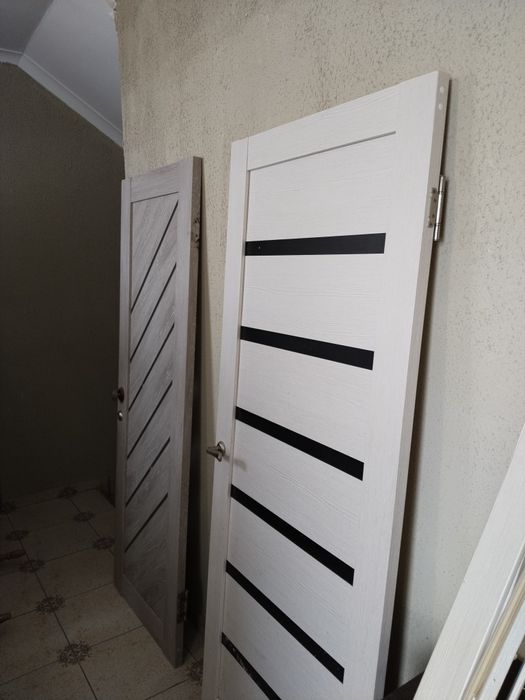 Продаются межкомнатные двери Б/У 70-80