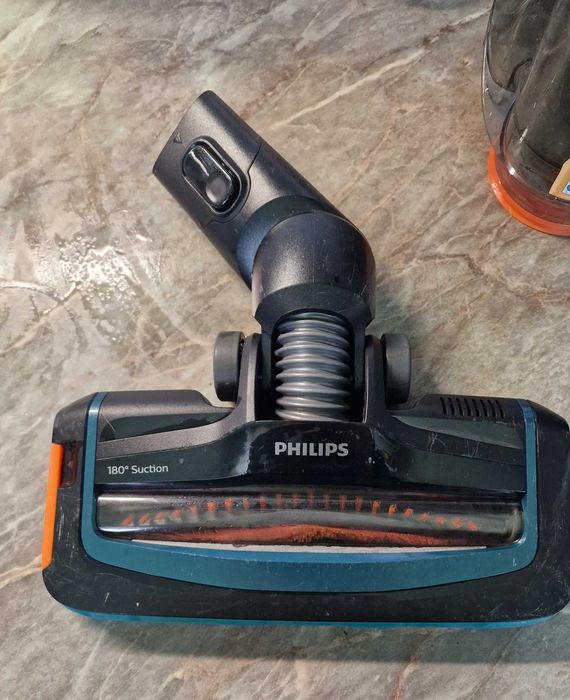 Продавам части за прахосмукачка Phillips speed pro aqua