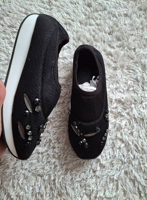 Adidasi Zara 35  cu strasuri