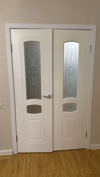 Продам двери межкомнатные