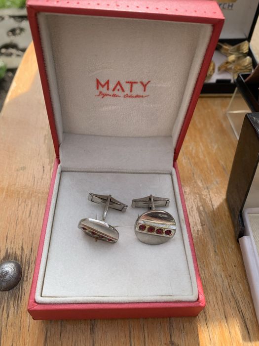 Ръкавели - различни видове