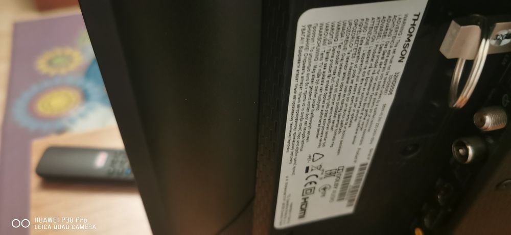 Смарт телевизор Thomson 32 инча повреден