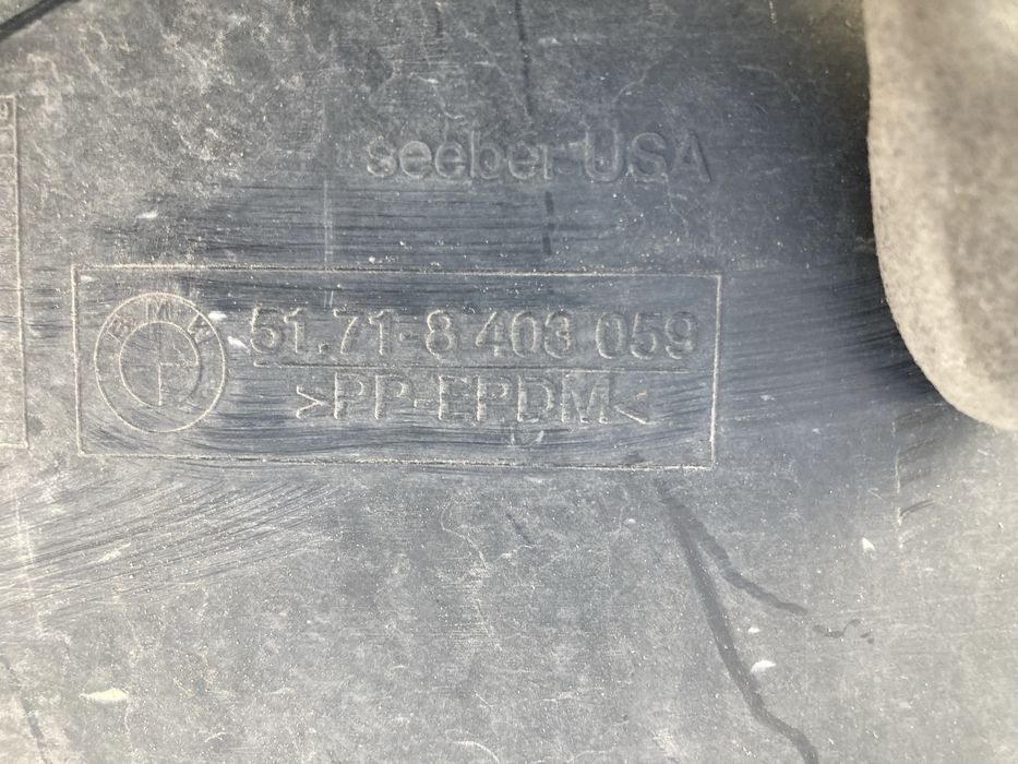 Подкрылок задний левый БМВ X5 E53 / BMW X5 E53