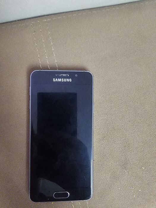 Продается Samsung galaxy a3 (2016)