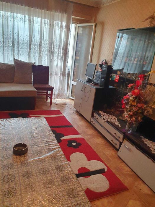 Двустаен апартамент в кв. Възраждане, град Хасково