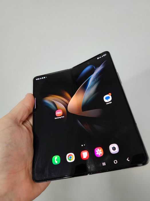 Samsung Galaxy Fold 4 512 gb liber de retea.