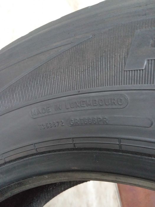 1 тежкотоварна гума за ремарке 265/70R19.5 Goodyear RHT2 143/141J FRT