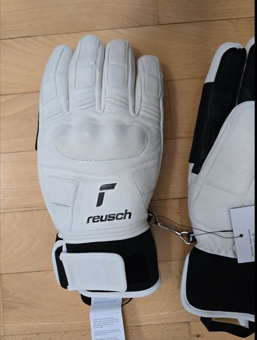 Vând  mănuși Reusch de ski
