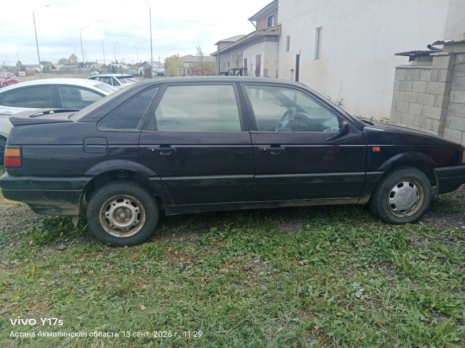Пассат В3 мотор 2Е, 1992 года
