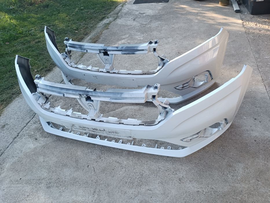 Far Dacia Logan2 Sandero Stepway Duster bara fata Renault Clio4 Clio3 lampa far Renault Megane3 Scenic3 Clio4 Scenic2 aripa Dacia Sandero Stepway3