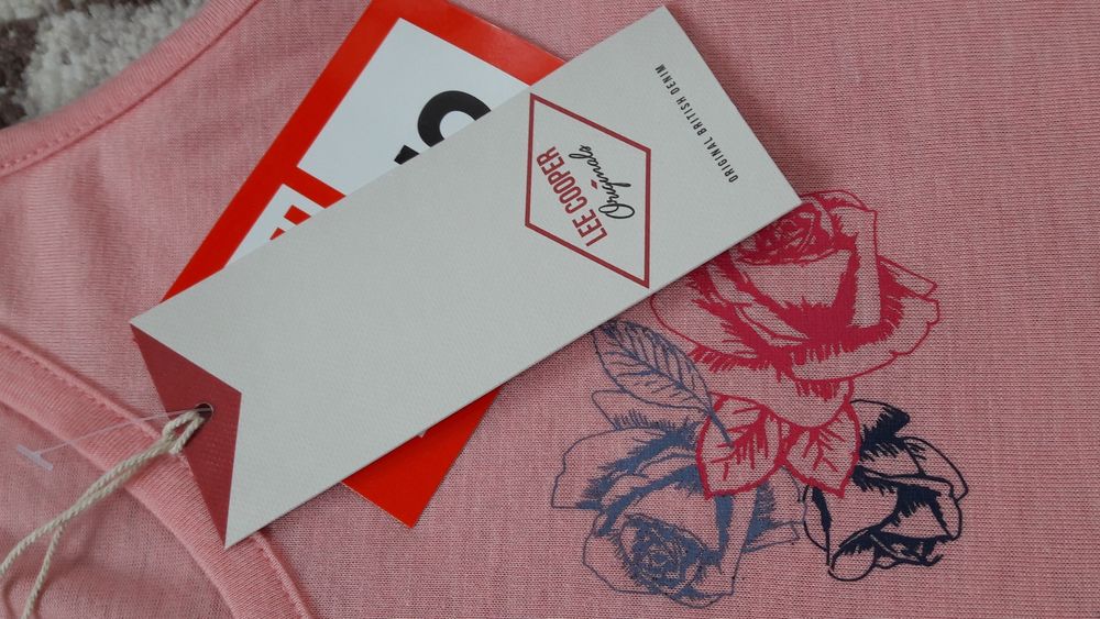 Нов потник Lee Cooper