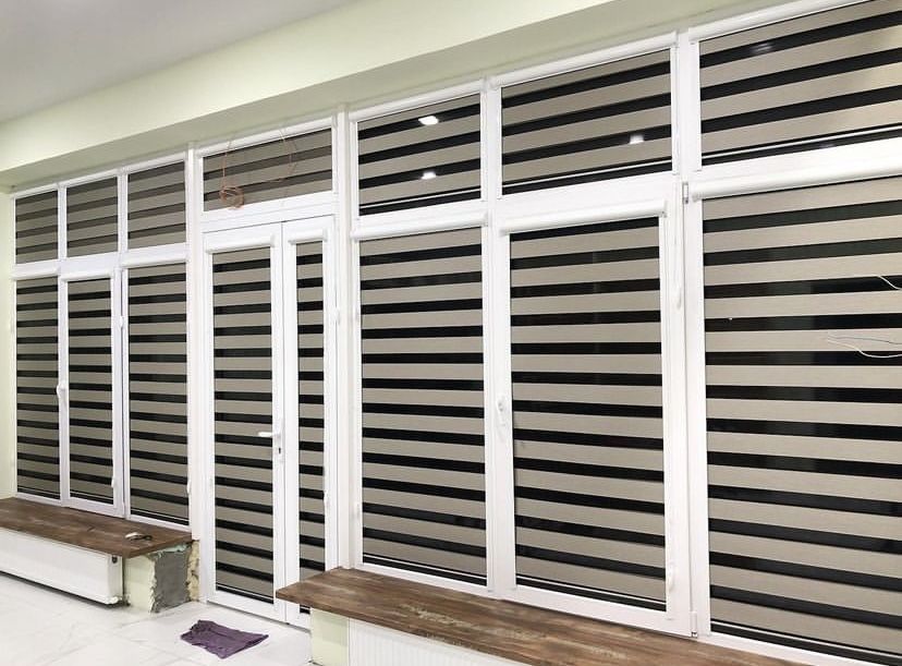 Жалюзи ролл шторы дерь и ночь