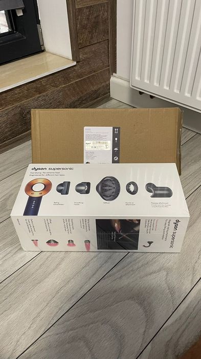 Dyson HD08 - Blue Cooper , sigilat cu factură !