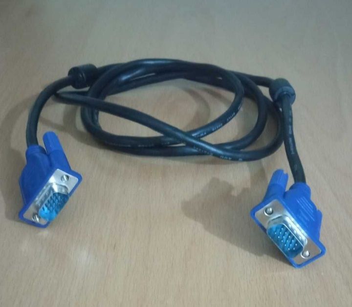 Vand Cabluri pentru PC,Laptop,TV,imprimanta