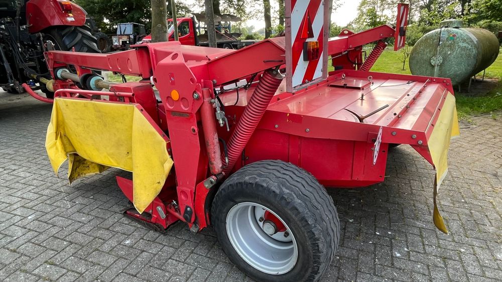 Pöttinger Kasilka, Claas Arion Case Puma, Belarus, John Deere tortadi