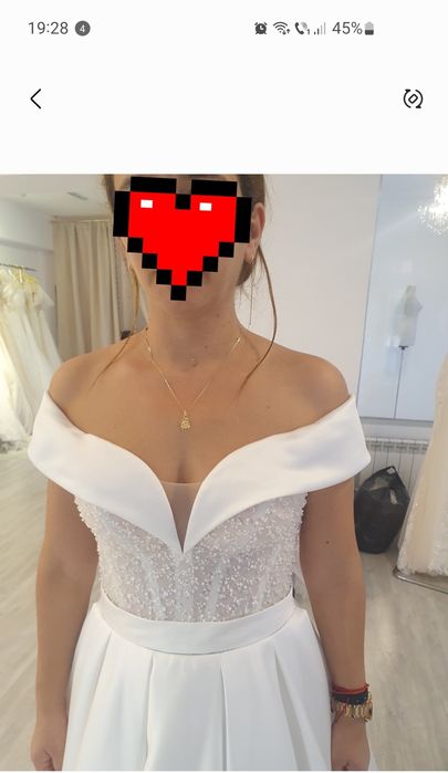 vand rochie mireasa