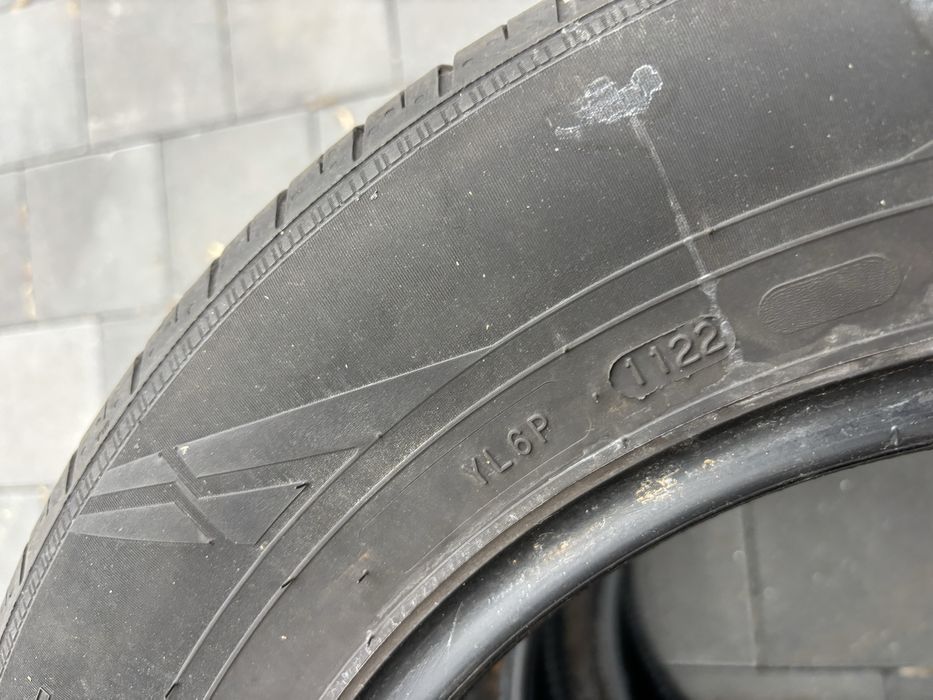 Nokian 195 65 15 anvelope ca noi  dot 1122