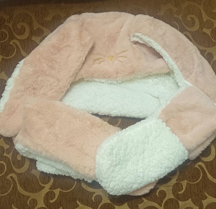 Продам шапка 3в1