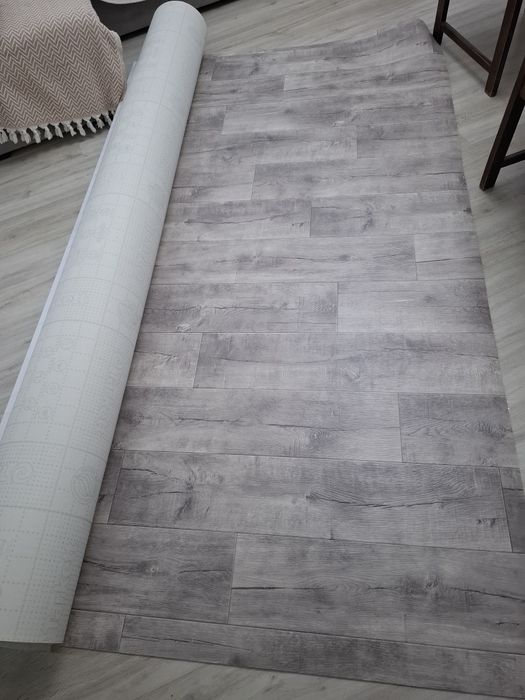 Продам новейшый линолиум