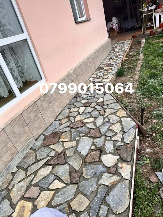Vand si montez piatra naturala ma deplasez oriunde in tara
