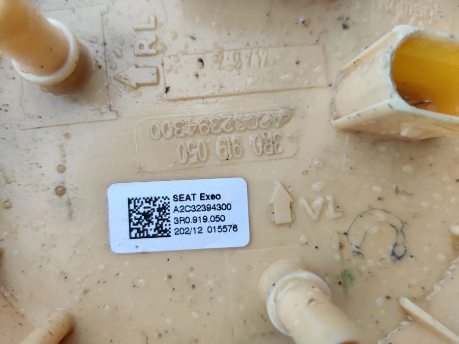 Pompa motorina combustibil rezervor Seat Exeo Audi A4 A5 motor 2.0 CJC 3R0919050