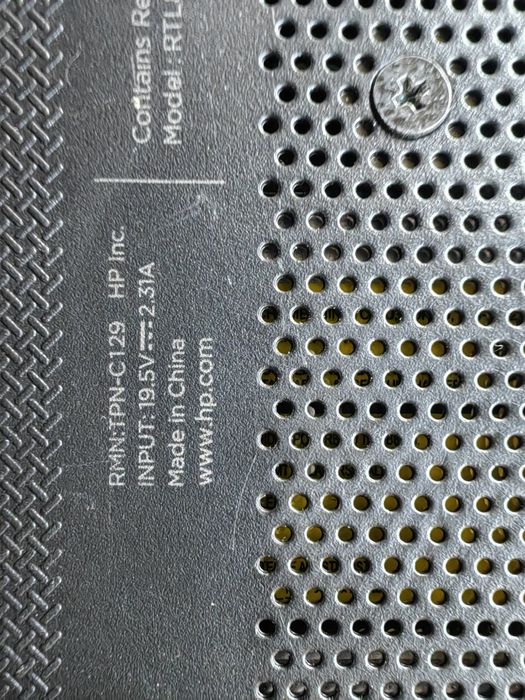 Продавам лаптоп HP -15bs цял или на части