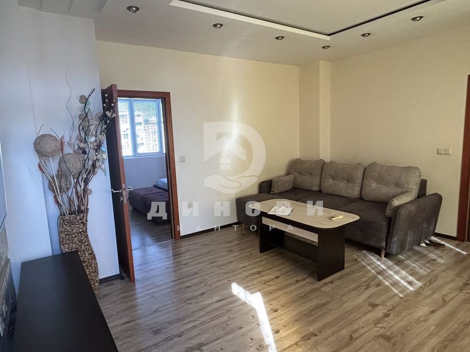 Продава се Четиристаен апартамент в Стара Загора, Център - 86 кв.м за 1745 €/кв.м - Снимка #5