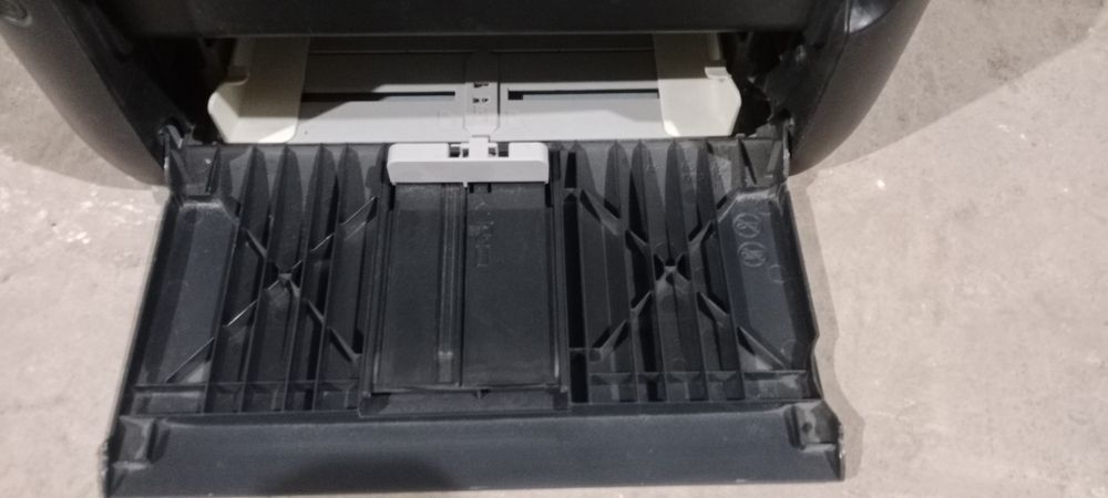 Принтер срочна продам