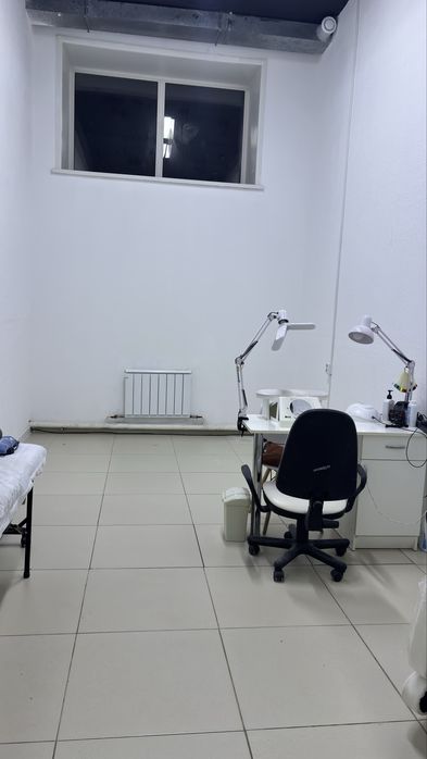 Сдам места в кабинете