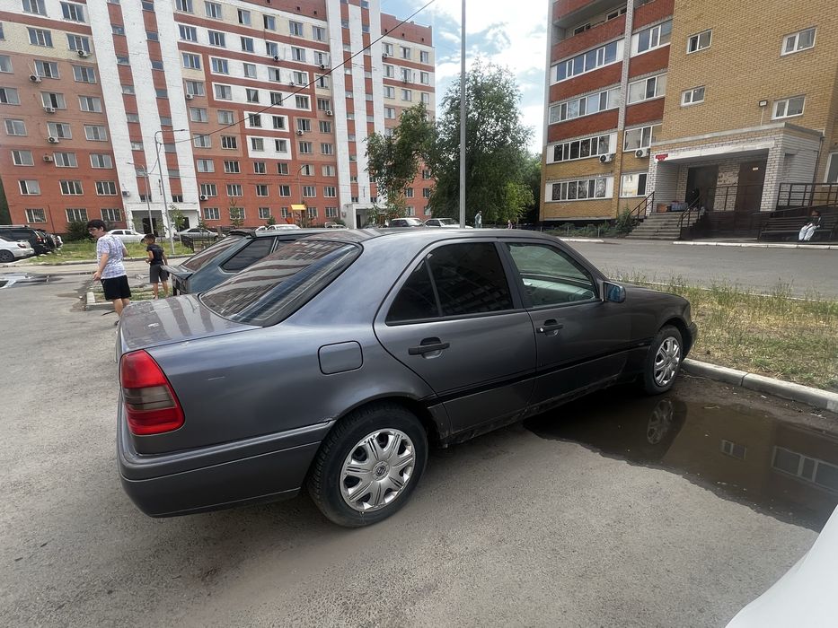 Продам Мерседес С180