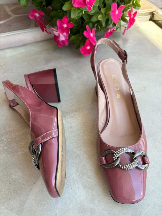 Обувки от естествена кожа