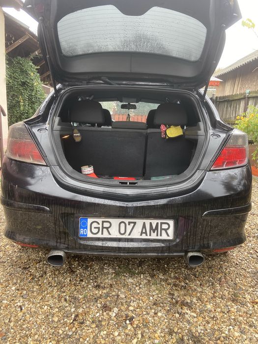 Opel astra h gtc 1.9 150 cp 2005