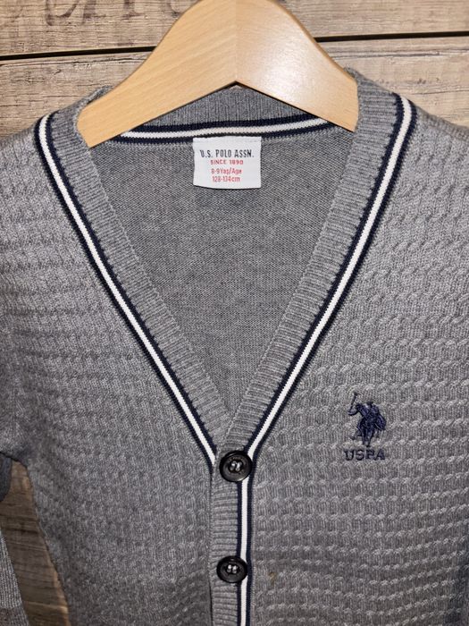 Жилетка на U.S. Polo Assn. в безупречно състояние