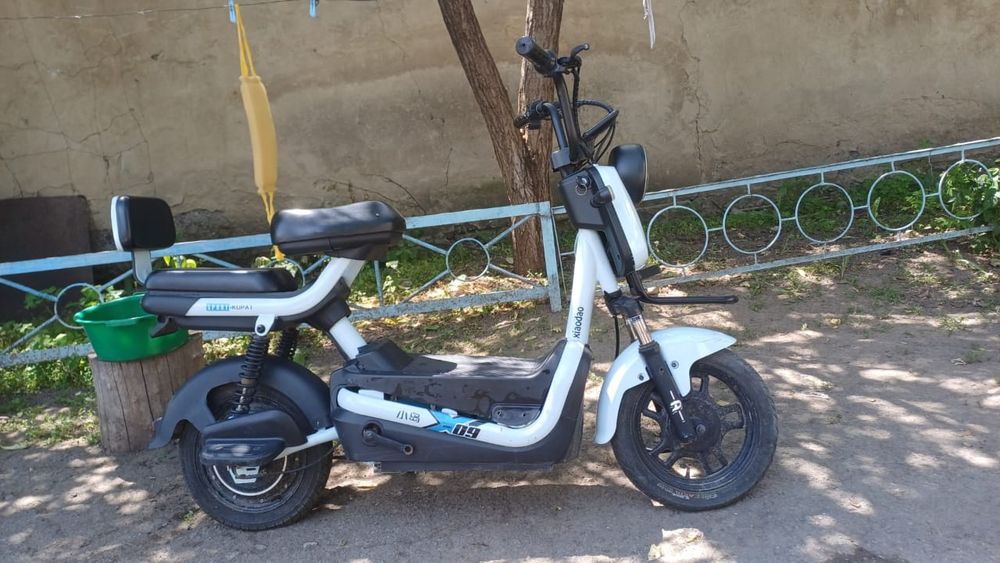 Хиадао 09 скутер срочно  продам келысым бар