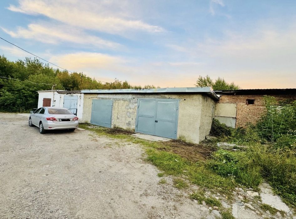 Продам два гаража. Г. Риддер