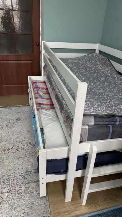 Детские кроватки