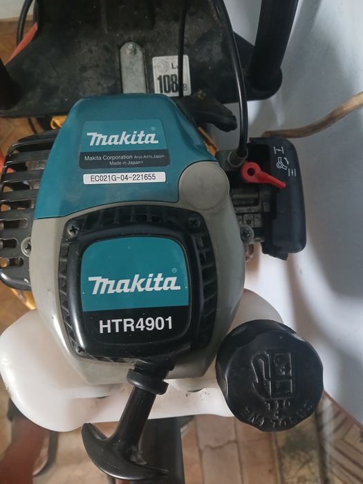 Drujba makita de tuns gard viu