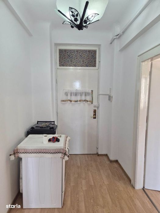 Garsoniera cu suprafata de 45mp,in zona centrala