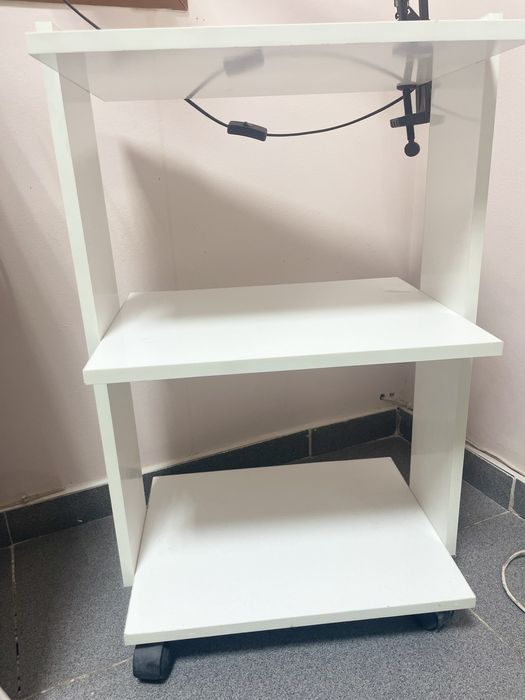 Помошник, тележка